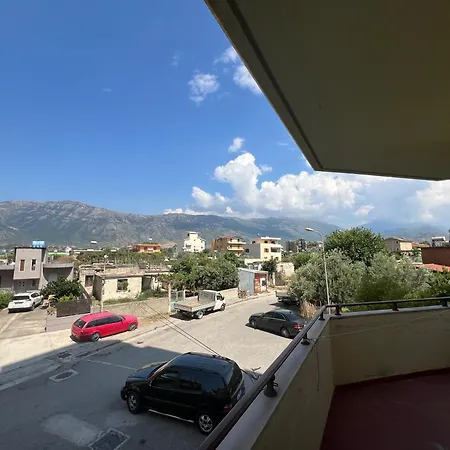 شقة Reys Orikum 2-bedroom For Five