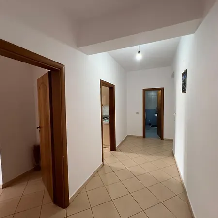 شقة Reys Orikum 2-bedroom For Five