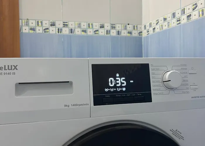 Reys Orikum 2-bedroom For Five * Polisi i Vogel