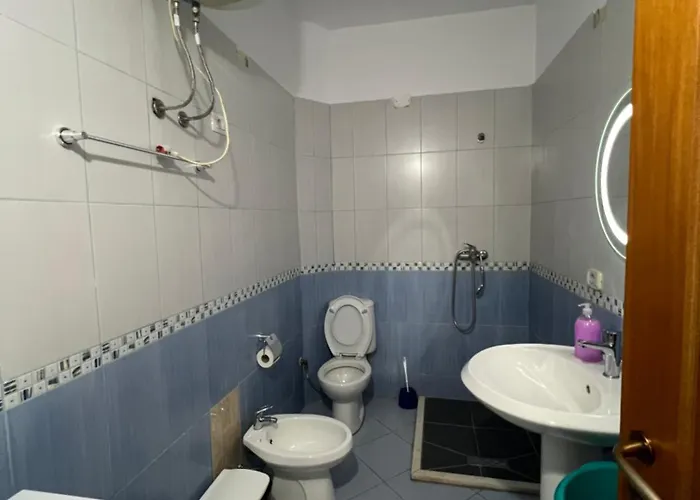 Reys Orikum 2-bedroom For Five *